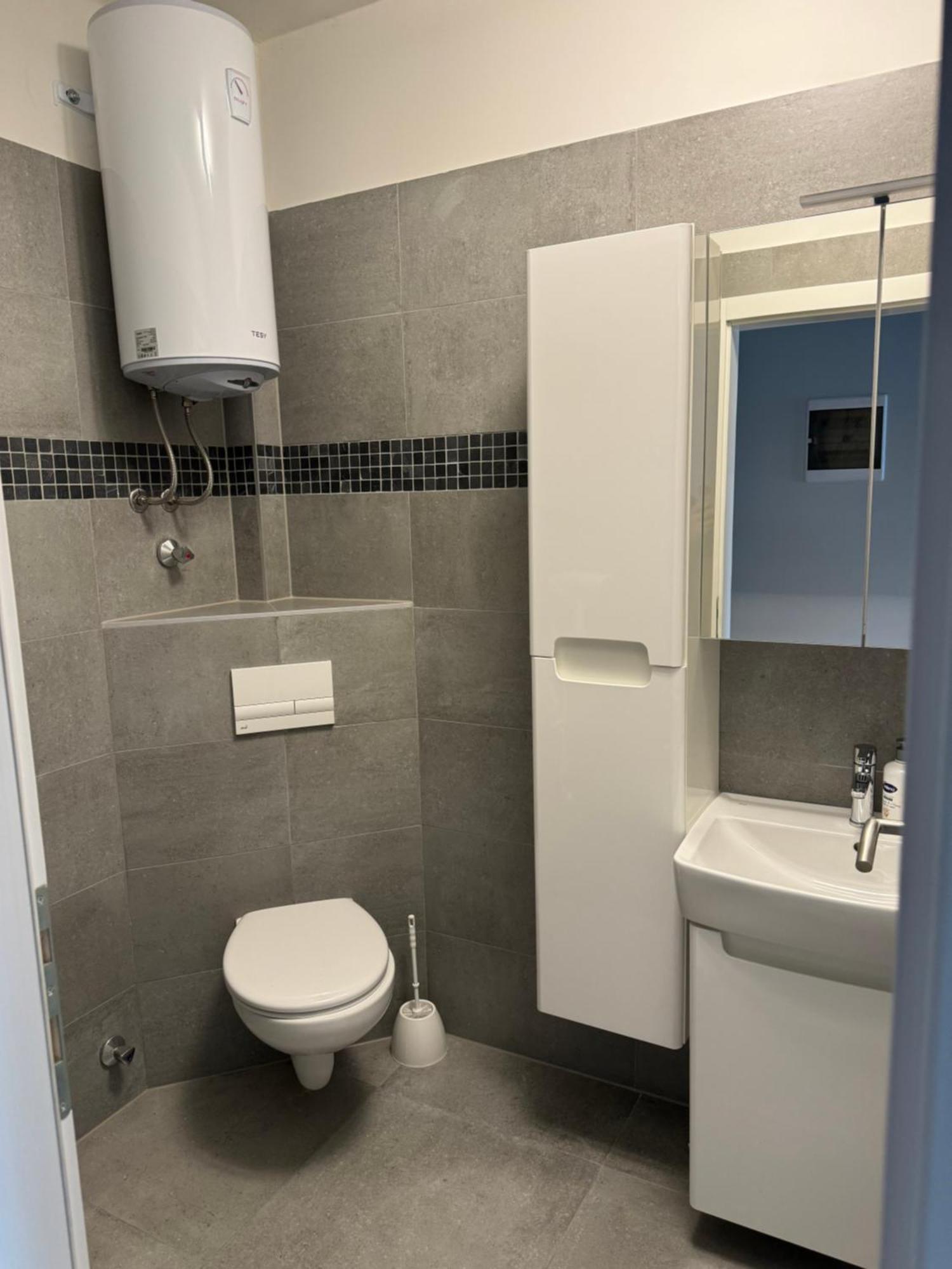 Xl Apartman เตสลิช ภายนอก รูปภาพ